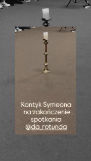Dobrze jak wspólnota ma swoje małe piękne rytuały DA Rotunda na koniec spotkania śpiewa wspólnie Kantyk Symeona. A śpiewają tak pięknie że ich nagrałem aby się poniosło w świat 🔥