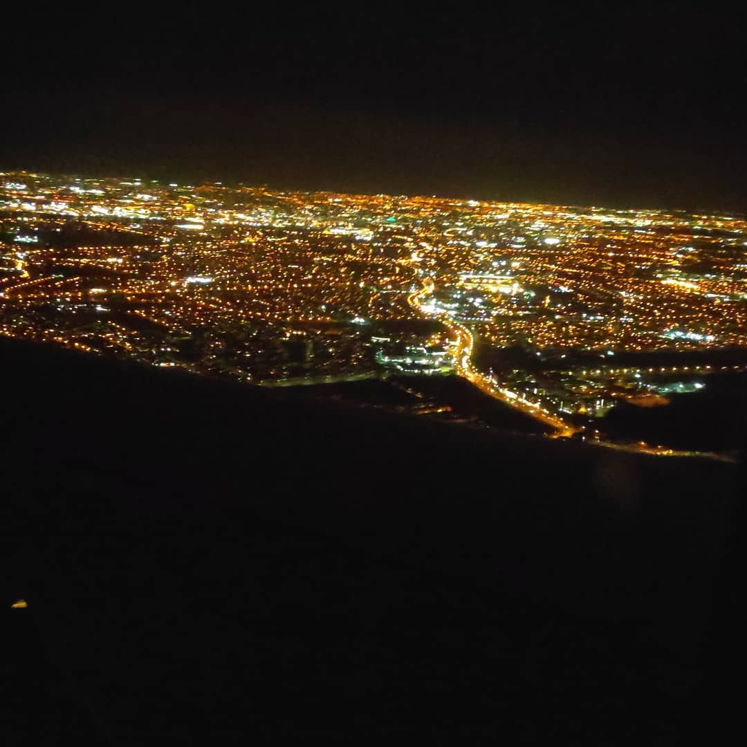 Dublin by night 🌃 #homesweethome