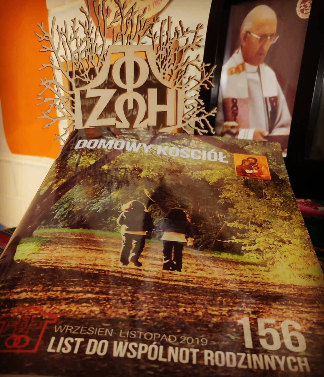 Najnowszy numer kwartalnika Domowy Kościół dotarł na wyspę.…