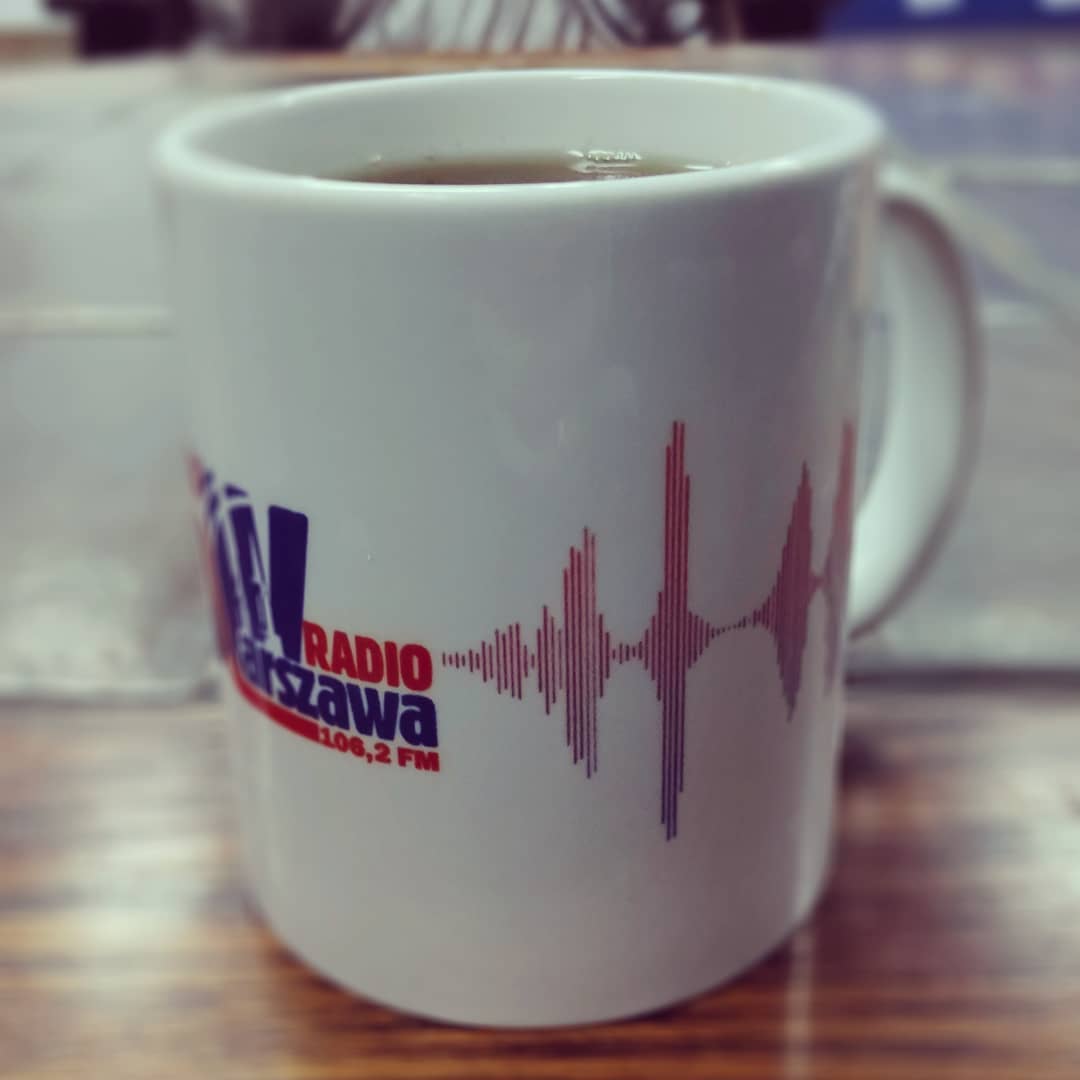 Dziś lecimy po linii mediów. Była prasa a teraz radio, nawet i…