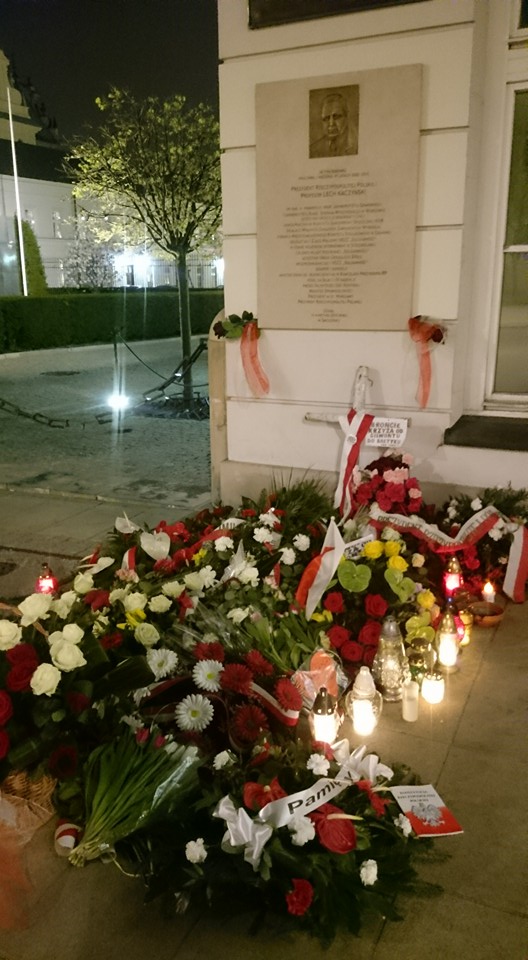 Wieczorny spacer po miejscach jeszcze niedawno tłumnych. A na…