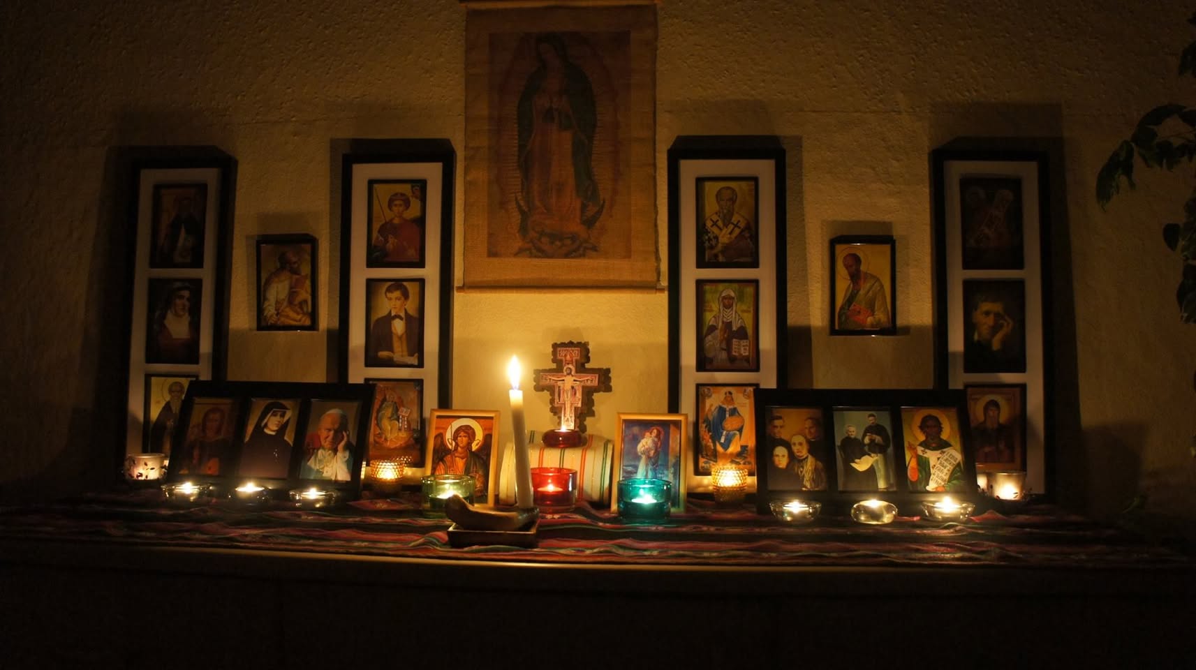 My prayer altar equipped with new saints :) -- Mój prywatny…