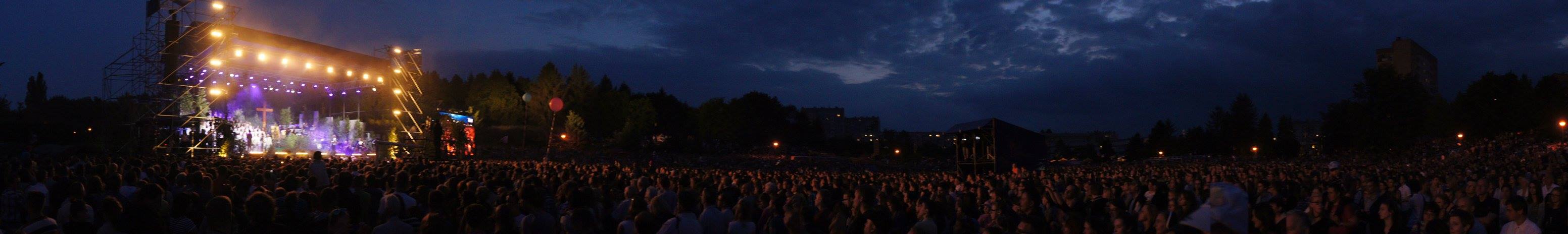 That was such a great night, huge crowd mostly young people…