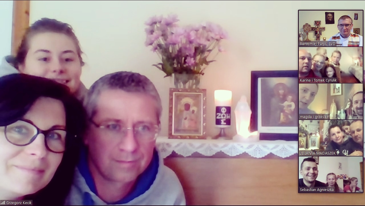 Jeszcze bardzo wiele czasu upłynie zanim w Irlandii będzie można rozpocząć przeżywanie kultu liturgicznego (nawet w reżi