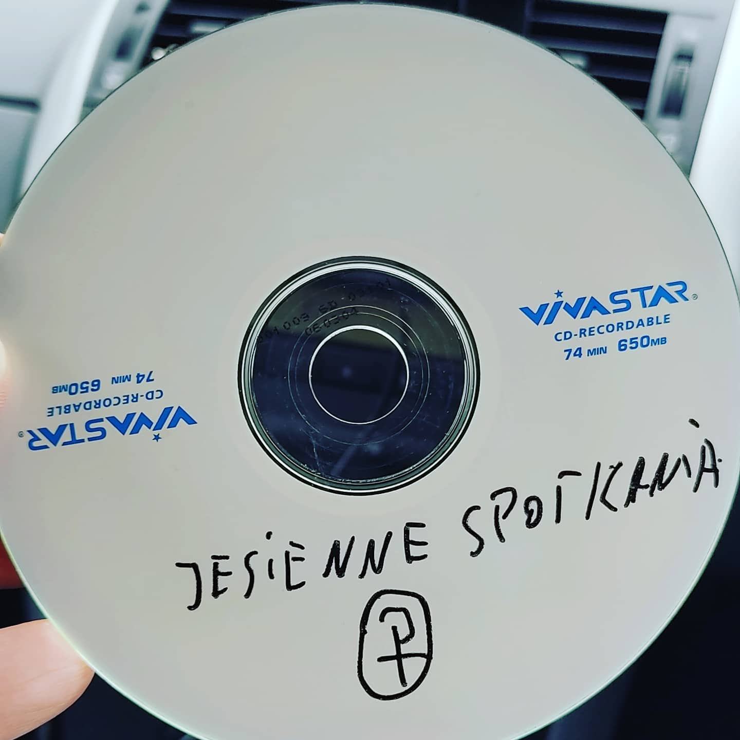 Takie znalezisko 😱 Gdybyście wiedzieli co zawiera ta płyta😎 20…