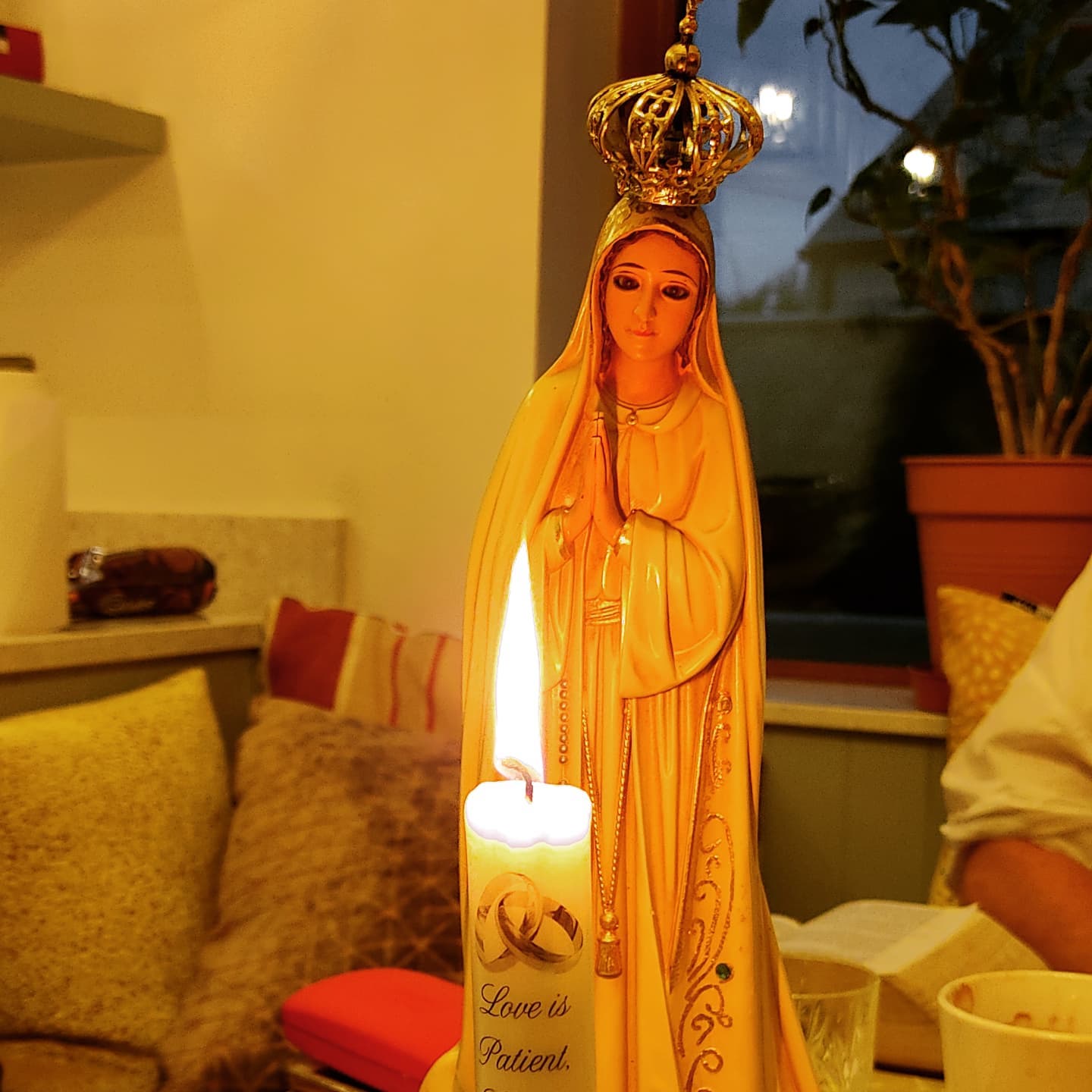Spotkać się wokół Światła Chrystusa, dzieląc się słowem Bożym…