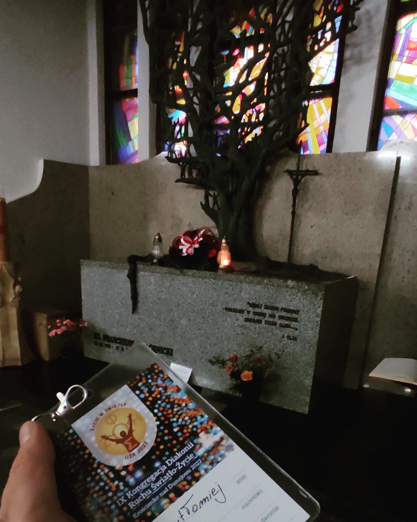Eucharystią przy grobie Założyciela @ruchswiatlozycie…