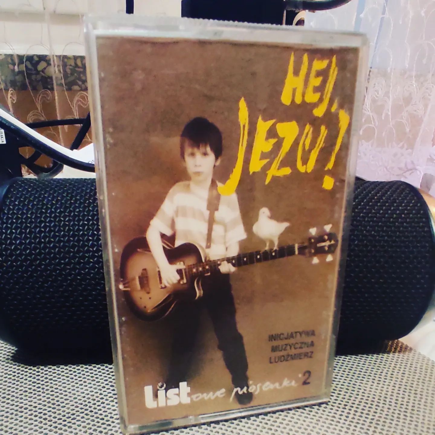 Krótki czas w rodzinnych stronach owocuje takimi muzycznymi wykopaliskami :)
Album "Hej, Jezu" był jednym z pierwszych c
