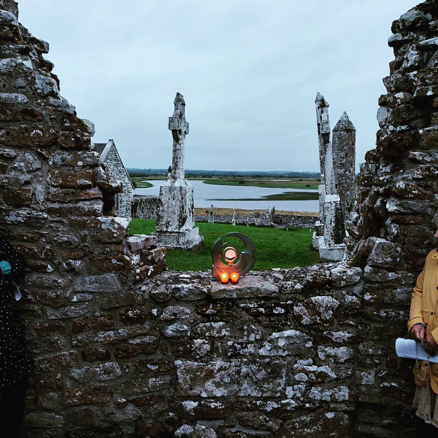 Za nami kolejna doroczna Eucharystia na ruinach Clonmacnois a…