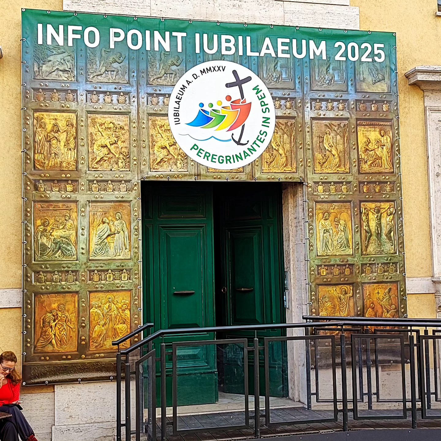Czas żegnać Rzym. Na Via della Conciliazione, gdzie znajduje…