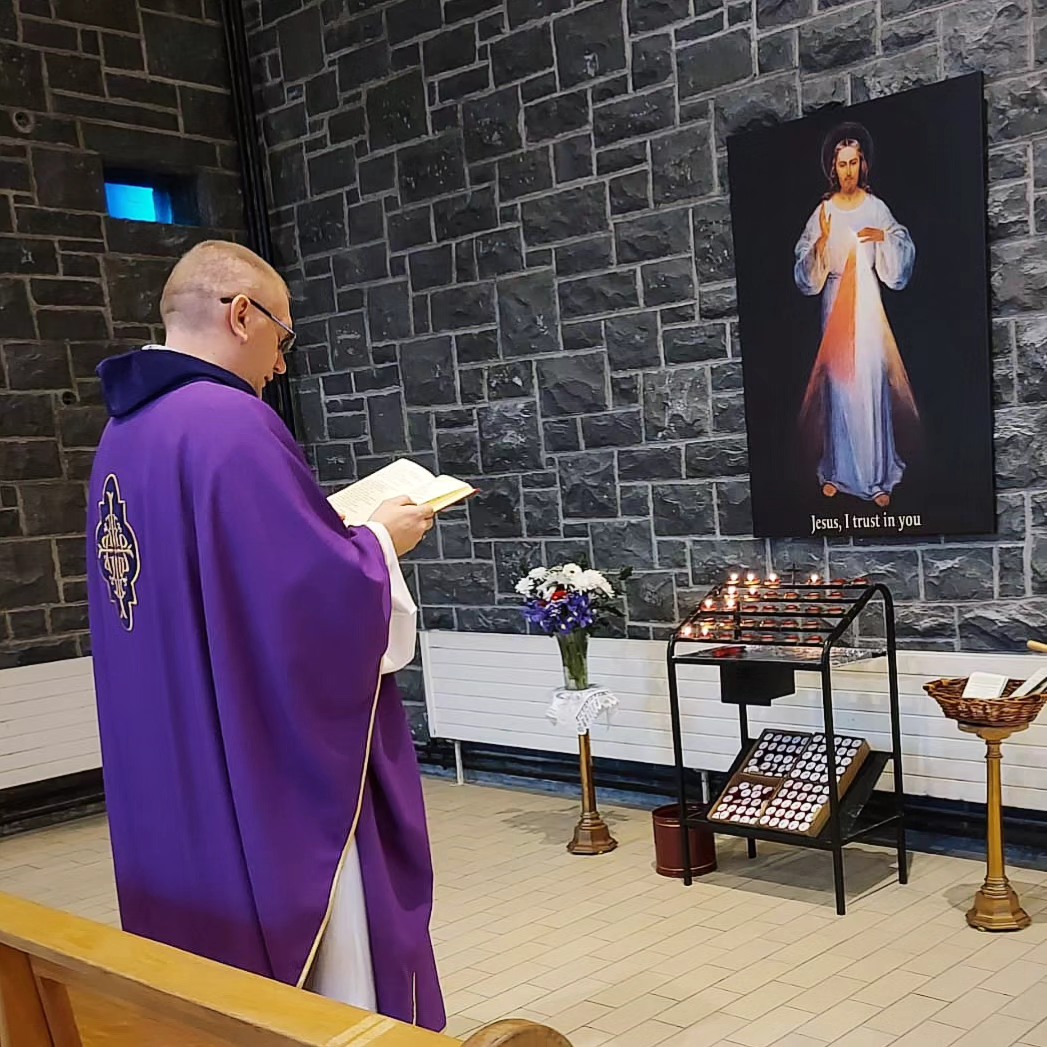 Adwent w naszym Kościele Słowa Bożego w Donamon rozpoczęliśmy…