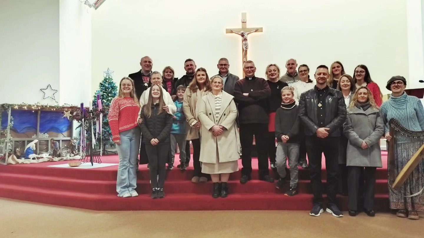 Piękny świąteczny i opłatkowy czas że Wspólnotą Słowa Bożego w…